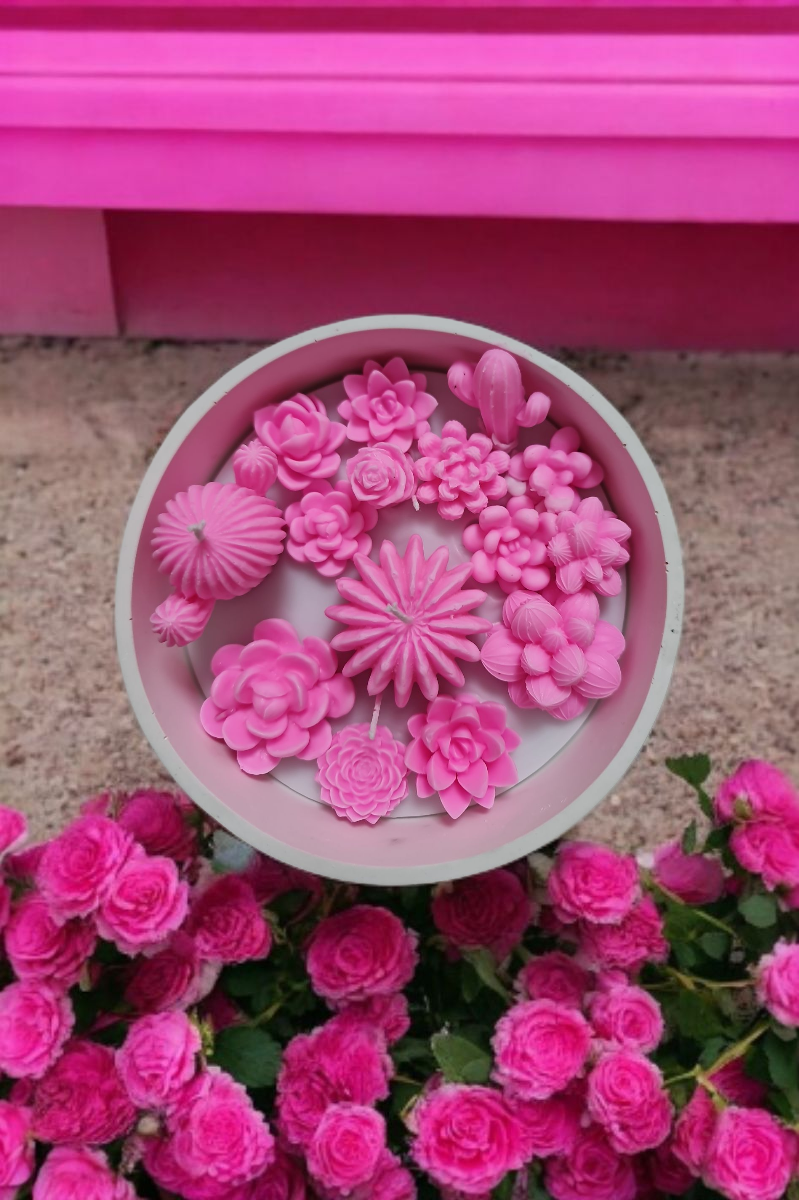 Pembe Gül Tasarımlı Mum